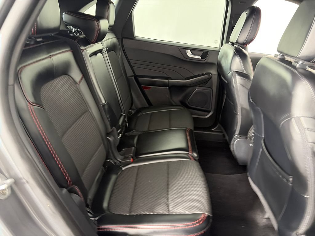 Certified 2024 Ford Escape ST-Line AWD/4WD image 29
