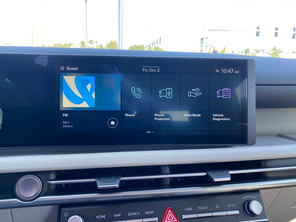 New 2026 Hyundai Tucson SE image 17