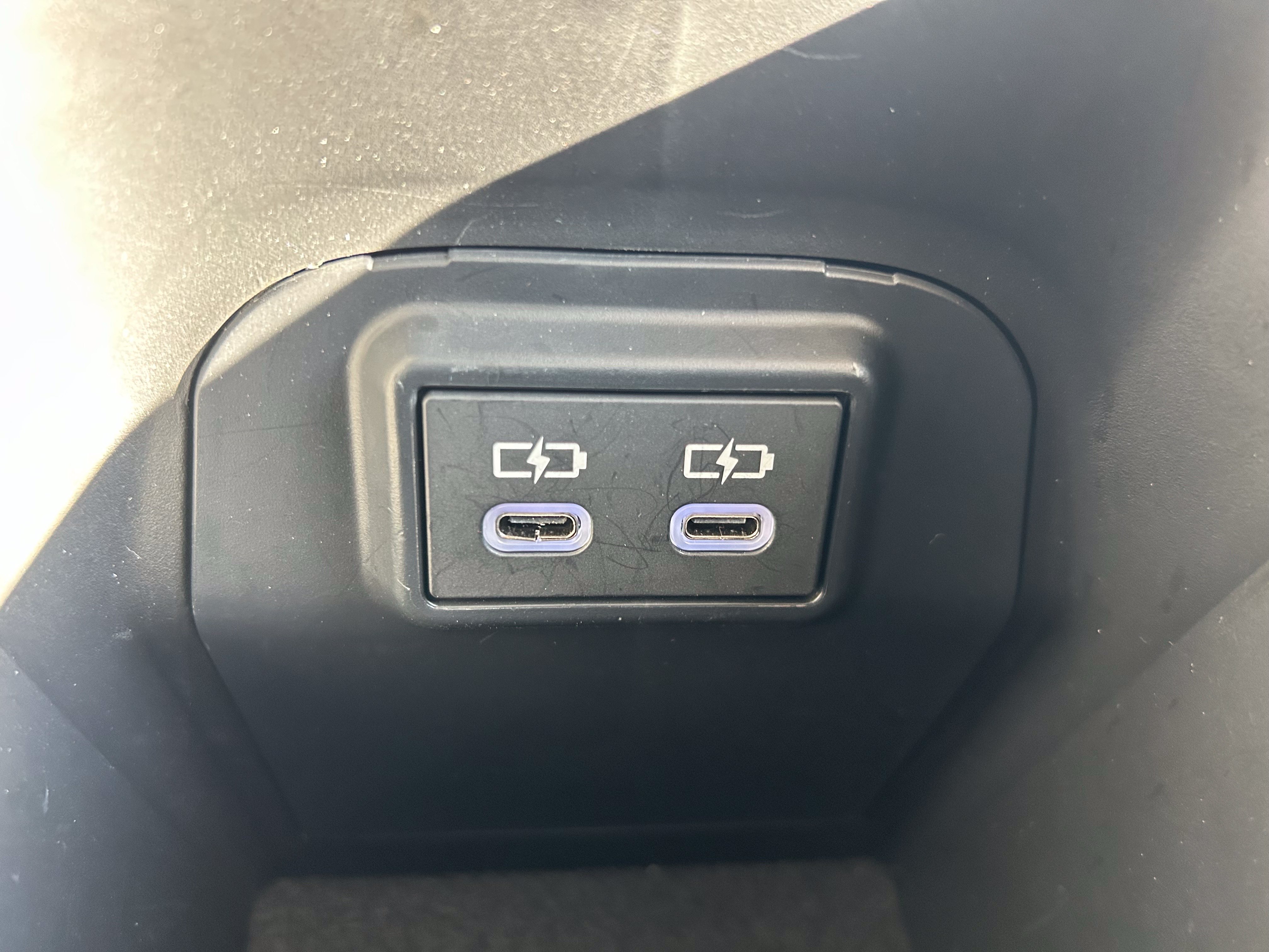 Certified 2025 Toyota RAV4 XLE AWD/4WD image 33
