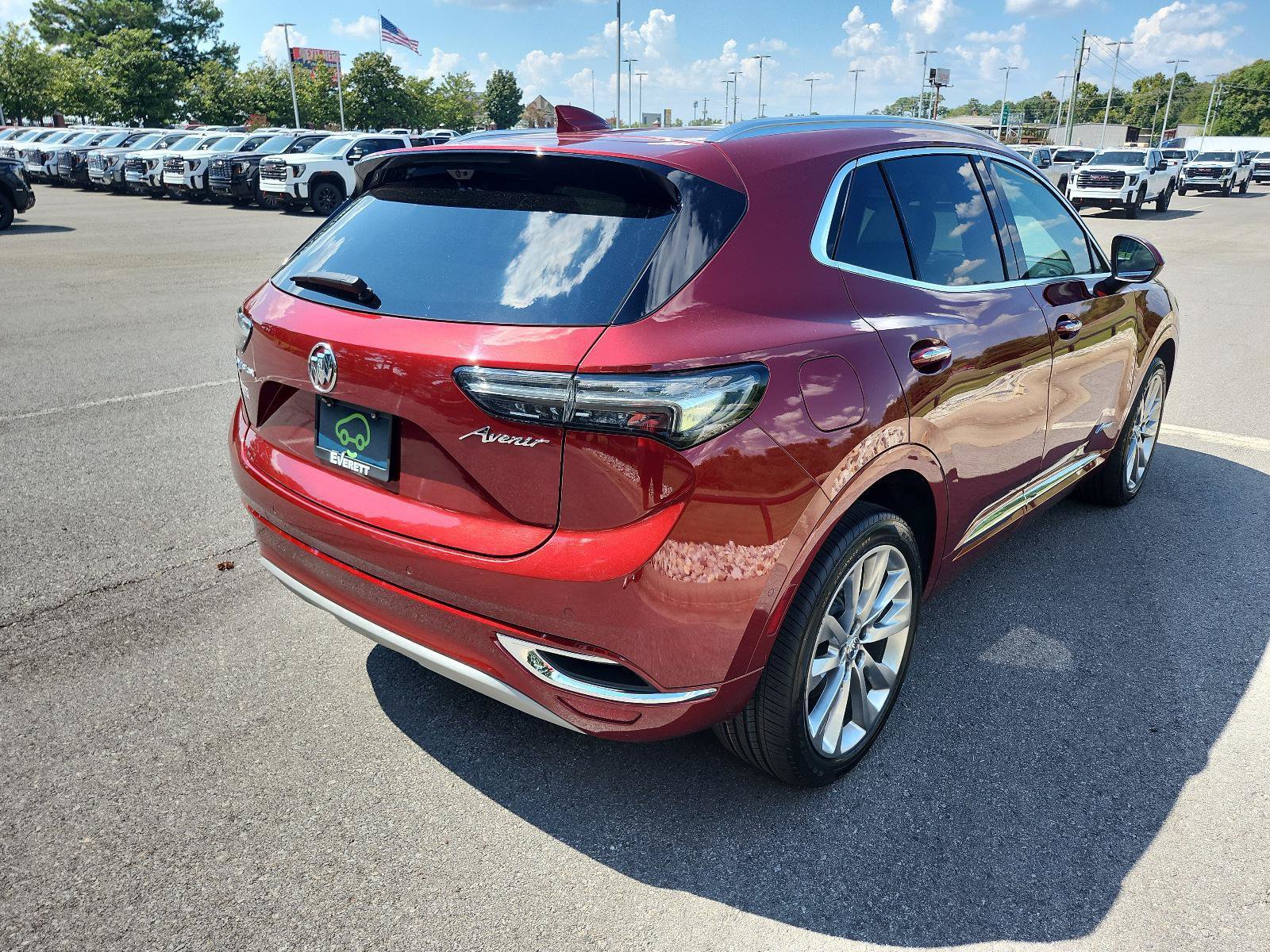 Certified 2023 Buick Envision Avenir AWD/4WD image 3