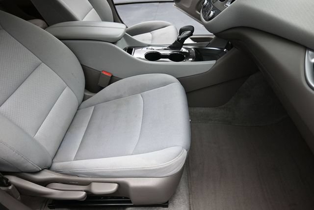 Used 2025 Chevrolet Malibu LT FWD image 26