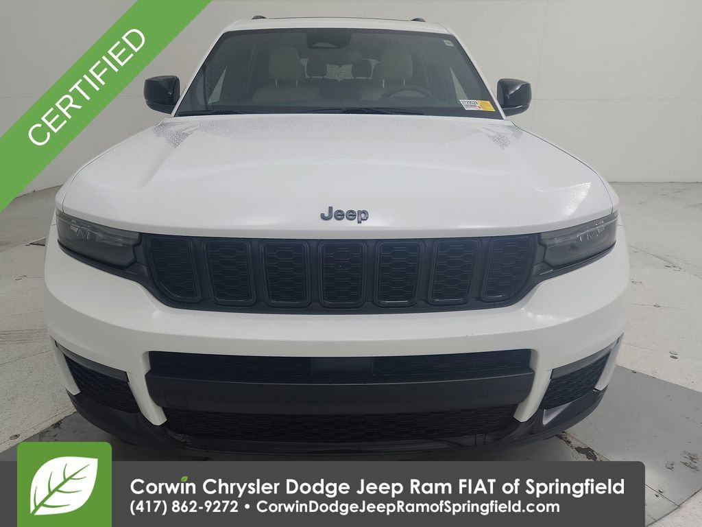 Certified 2023 Jeep Grand Cherokee L Limited w/ Black Appearance Package image 3