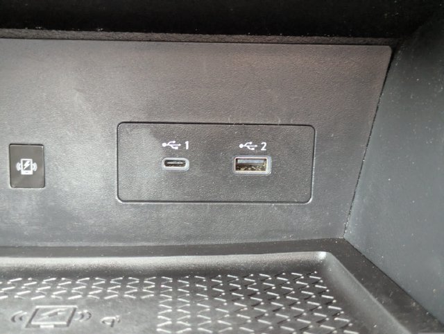 Used 2025 Nissan Pathfinder SL AWD/4WD image 29