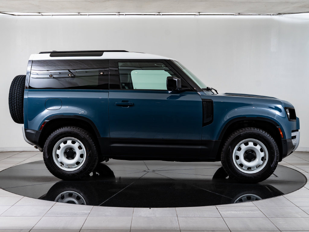 Used 2023 Land Rover Defender 90 S AWD/4WD image 11