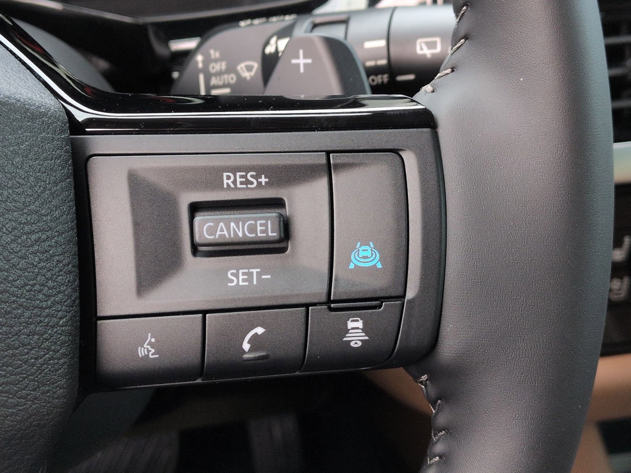 New 2026 Nissan Pathfinder Platinum AWD/4WD image 19