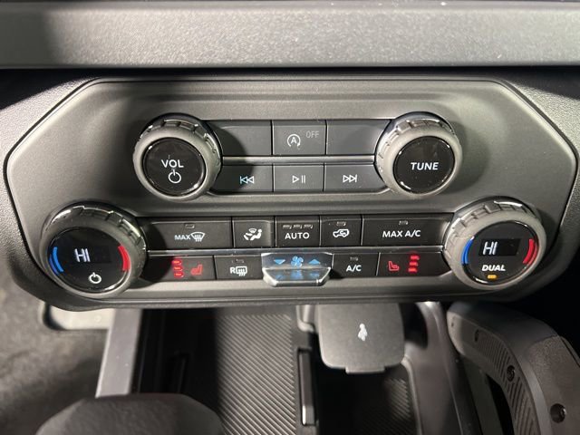 New 2026 Ford Bronco Big Bend w/ Black Diamond Package image 23