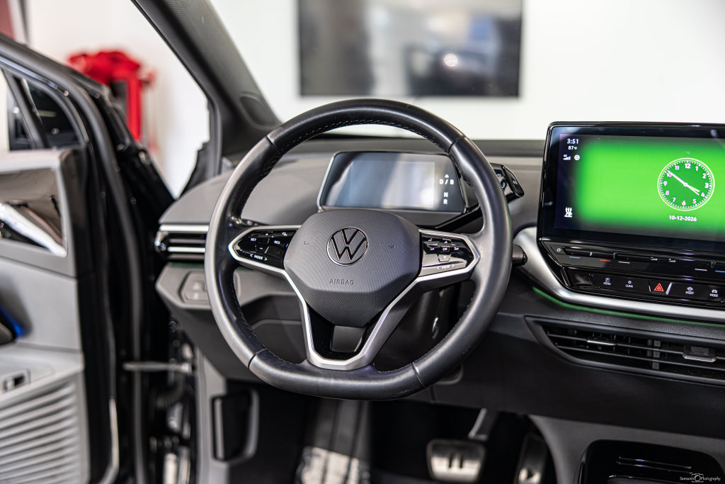 Used 2021 Volkswagen ID.4 Pro S w/ ID.4 Protection Package RWD image 36