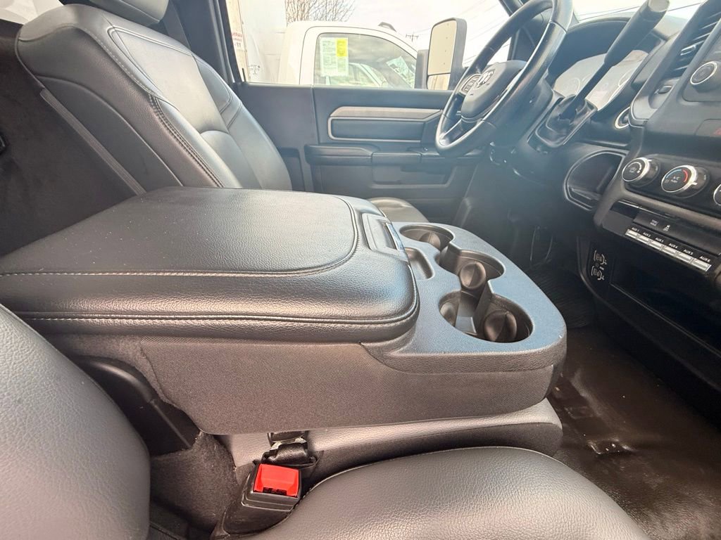 Used 2022 RAM 4500 Tradesman image 11