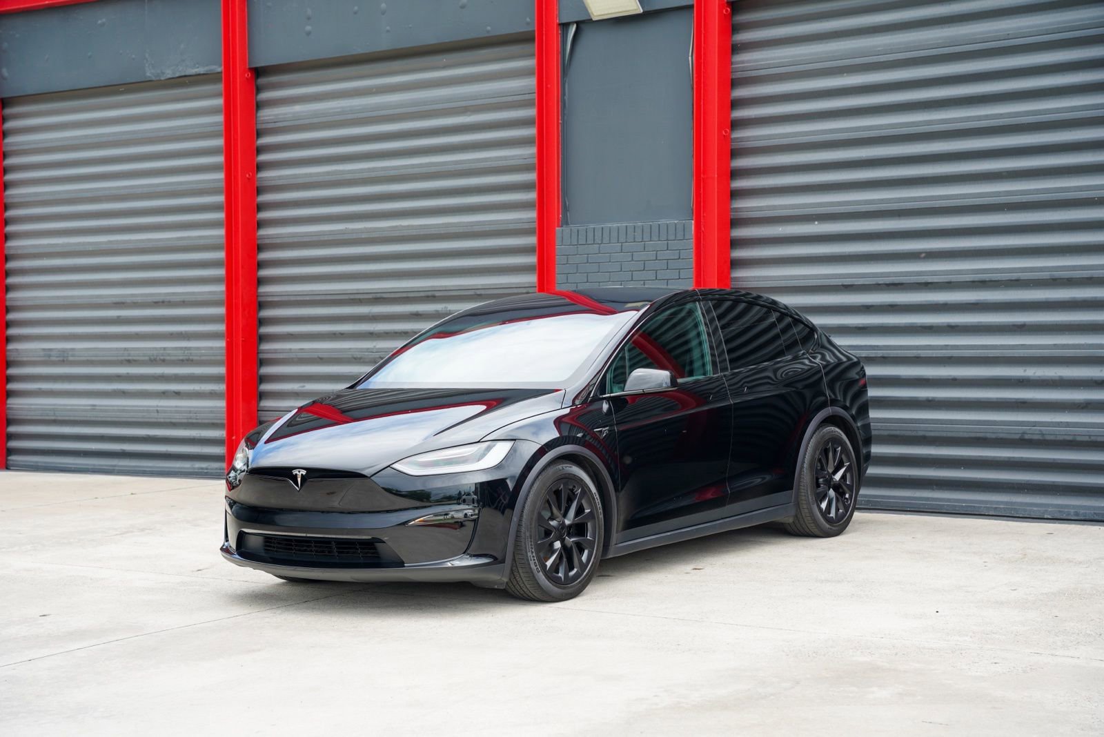 Used 2022 Tesla Model X AWD/4WD video 1