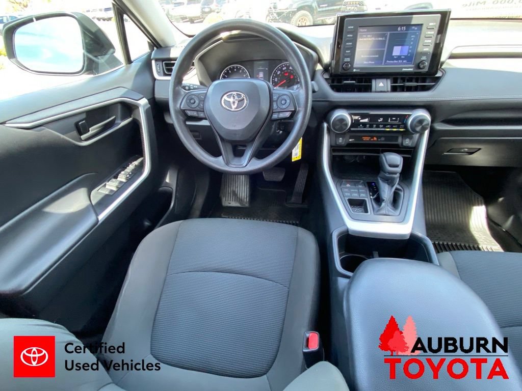 Certified 2022 Toyota RAV4 LE AWD/4WD image 27