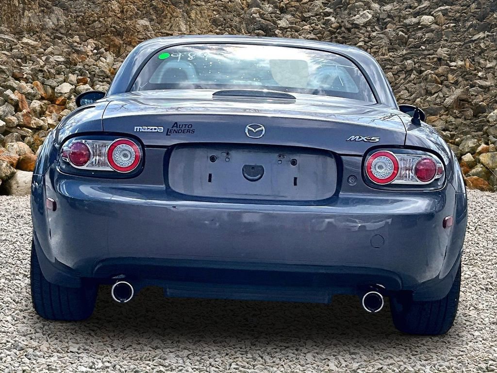 Used 2008 MAZDA MX-5 Miata Grand Touring w/ Interior Trim Pkg image 4
