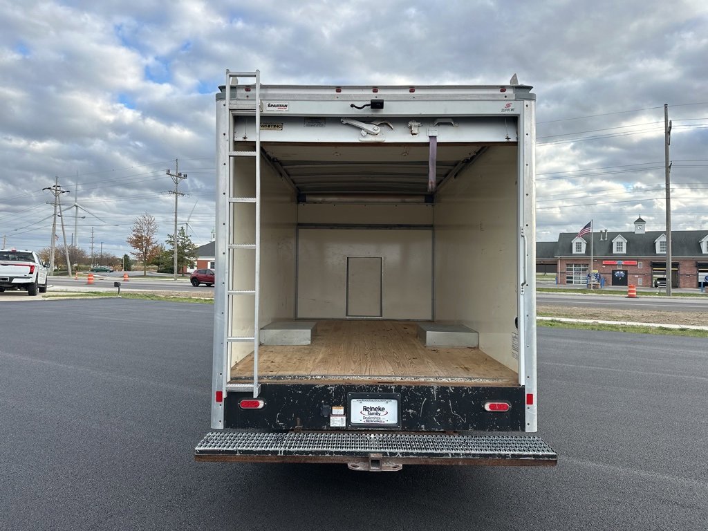 Used 2020 Ford Transit 350 DRW w/ Exterior Upgrade Package image 14