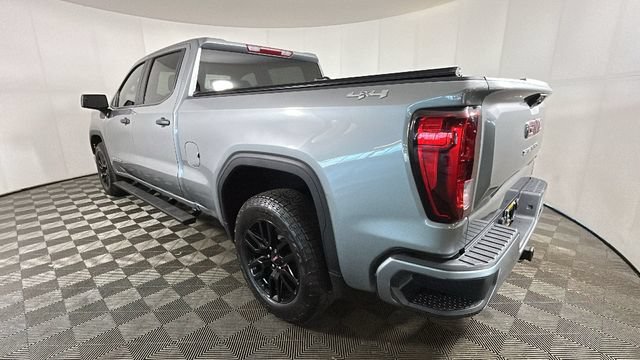 Used 2023 GMC Sierra 1500 Pro w/ Graphite Edition AWD/4WD image 4