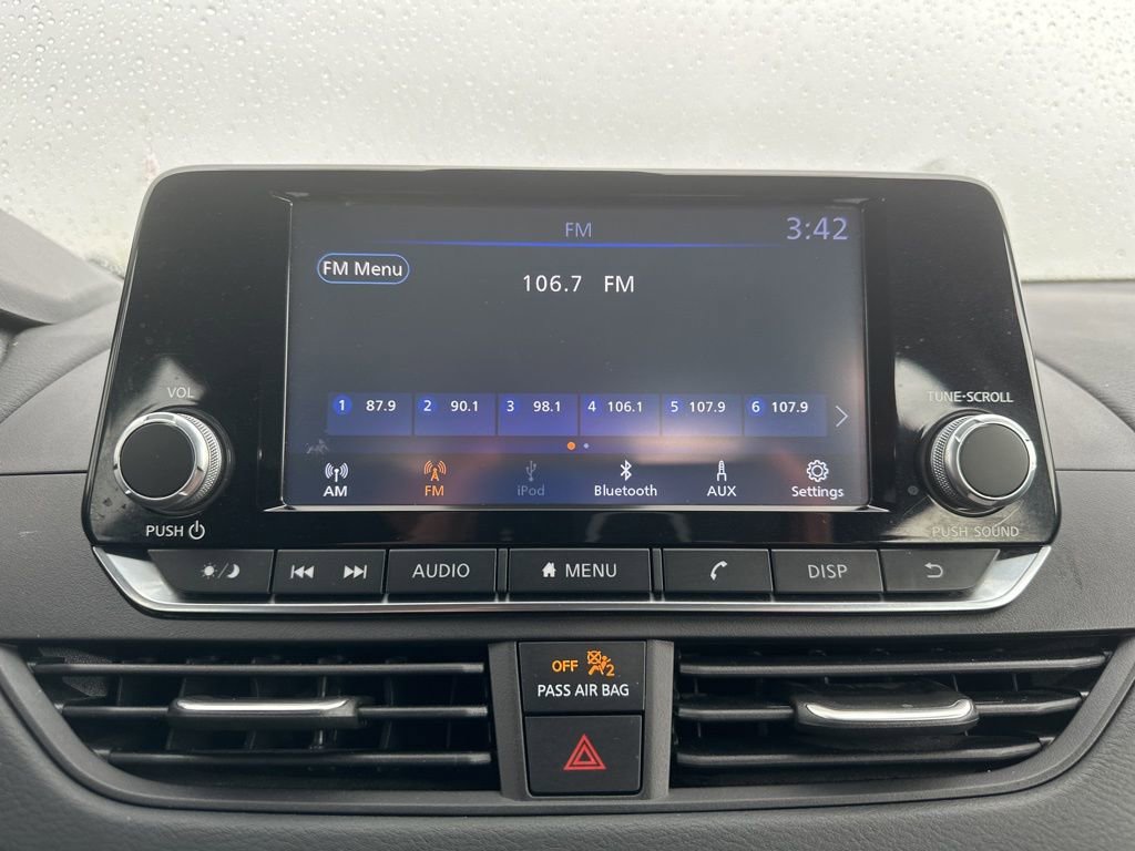 Used 2022 Nissan Altima 2.5 S image 3