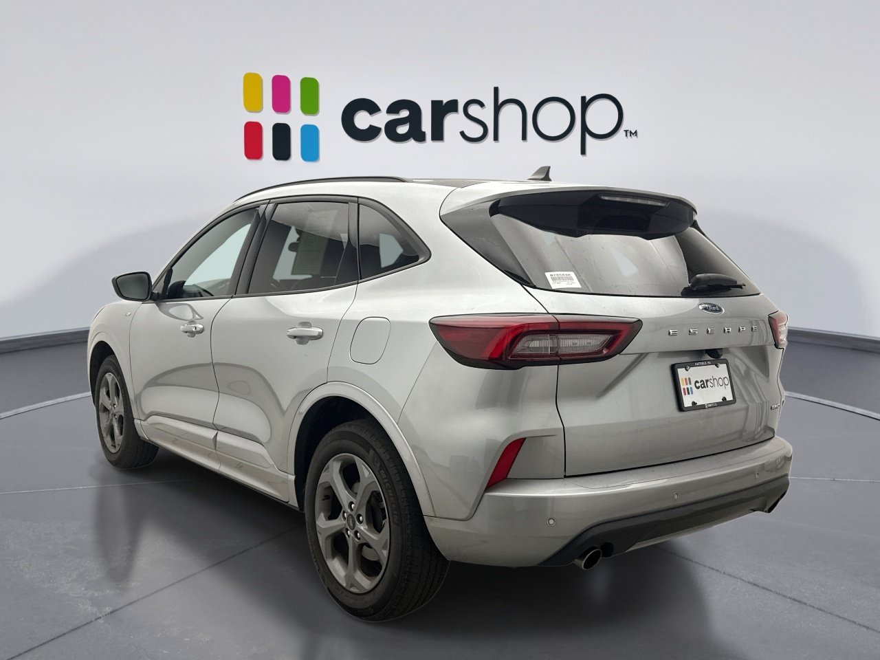 Used 2024 Ford Escape ST-Line w/ Tech Pack #1 AWD/4WD image 3