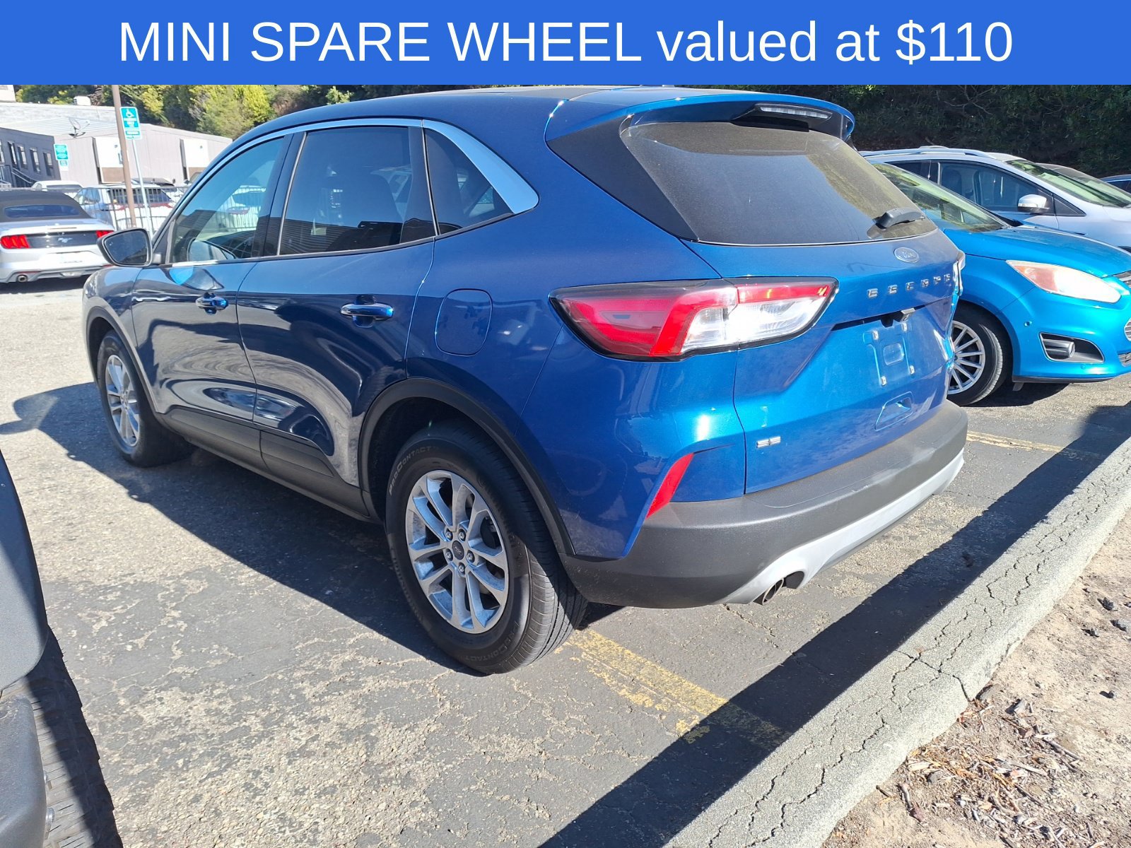 Used 2022 Ford Escape SE AWD/4WD image 5