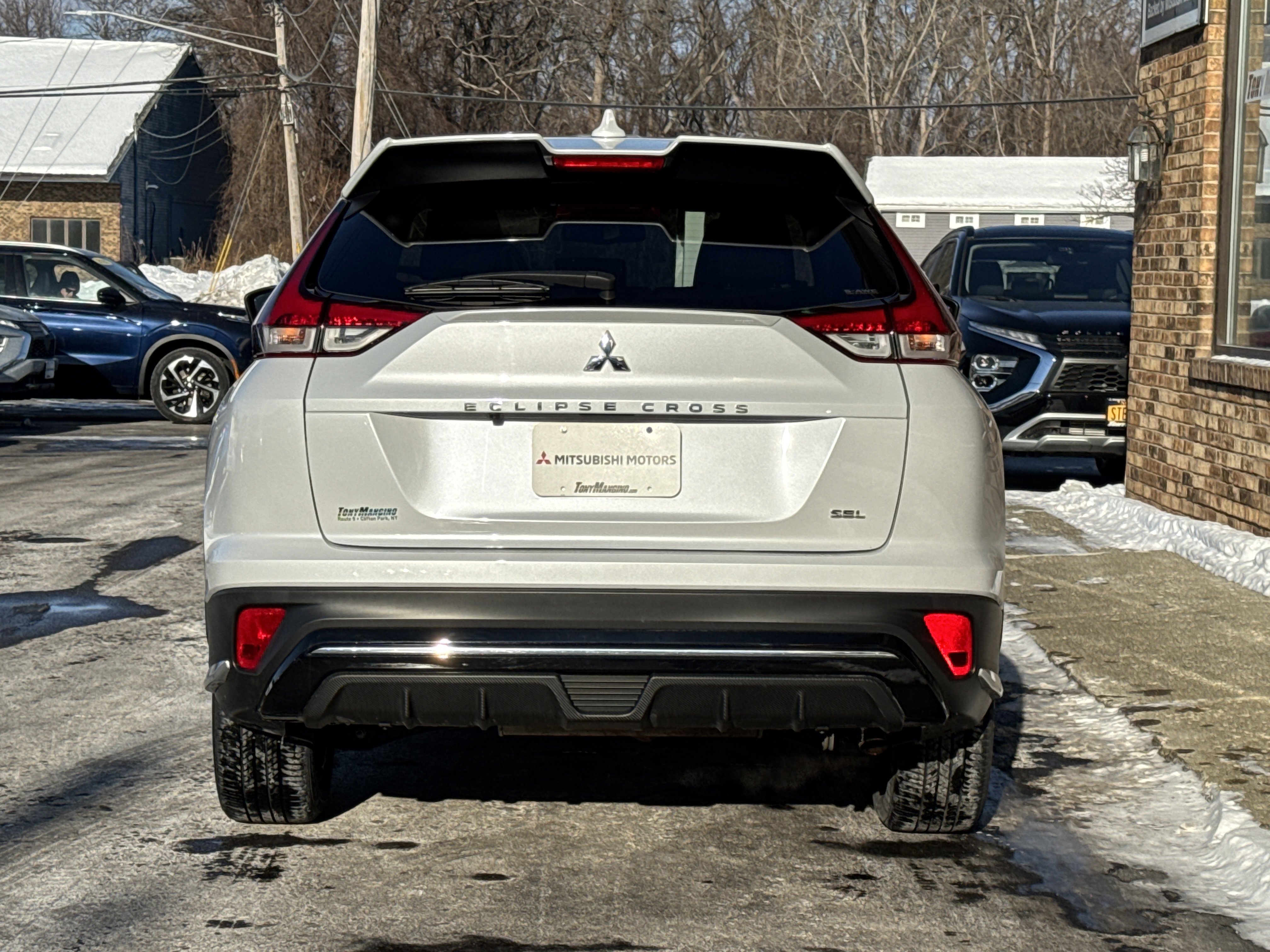 Used 2022 Mitsubishi Eclipse Cross AWD image 4
