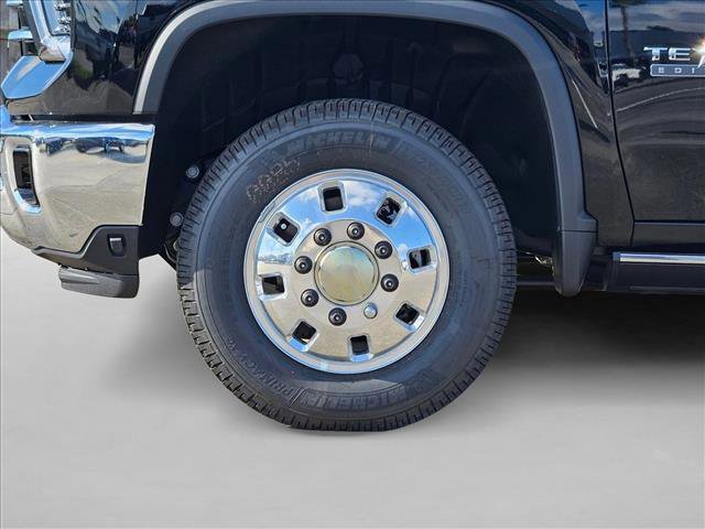 New 2026 Chevrolet Silverado 3500 LTZ w/ LTZ Texas Edition image 10
