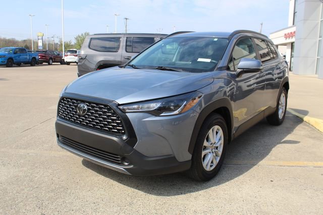 Used 2022 Toyota Corolla Cross LE w/ Black Badges Package (TMS)