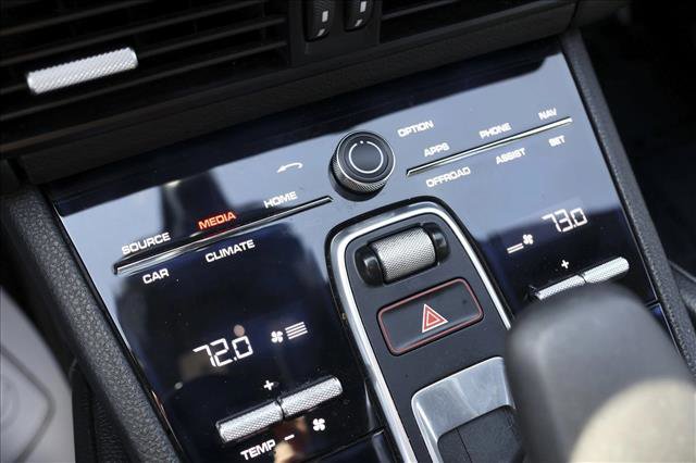 Used 2019 Porsche Cayenne AWD/4WD image 20