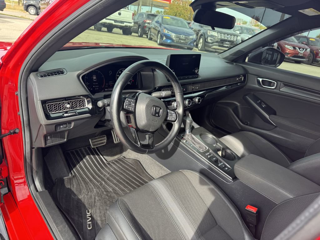 Used 2025 Honda Civic Sport image 23