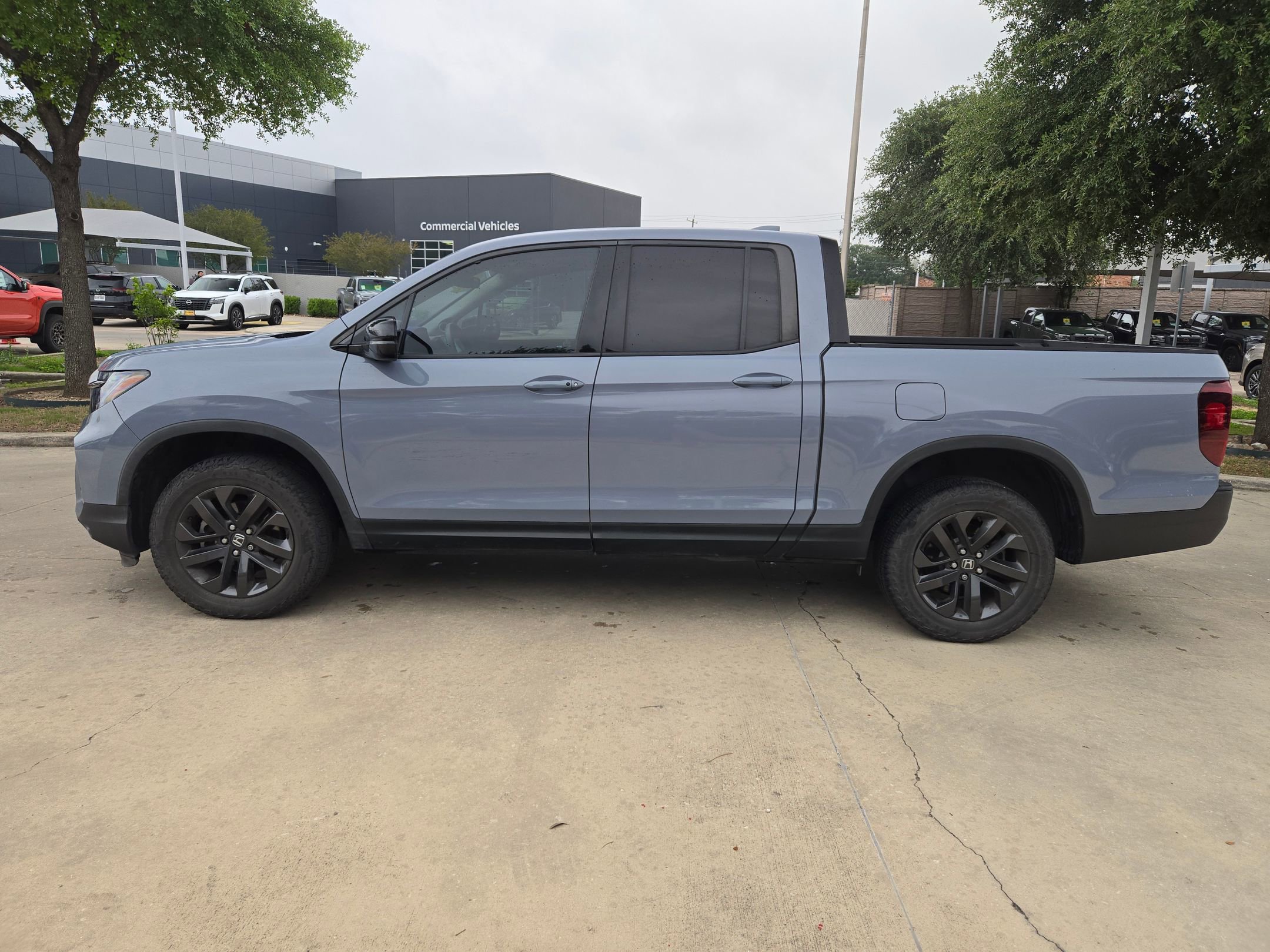 Used 2023 Honda Ridgeline Sport image 6