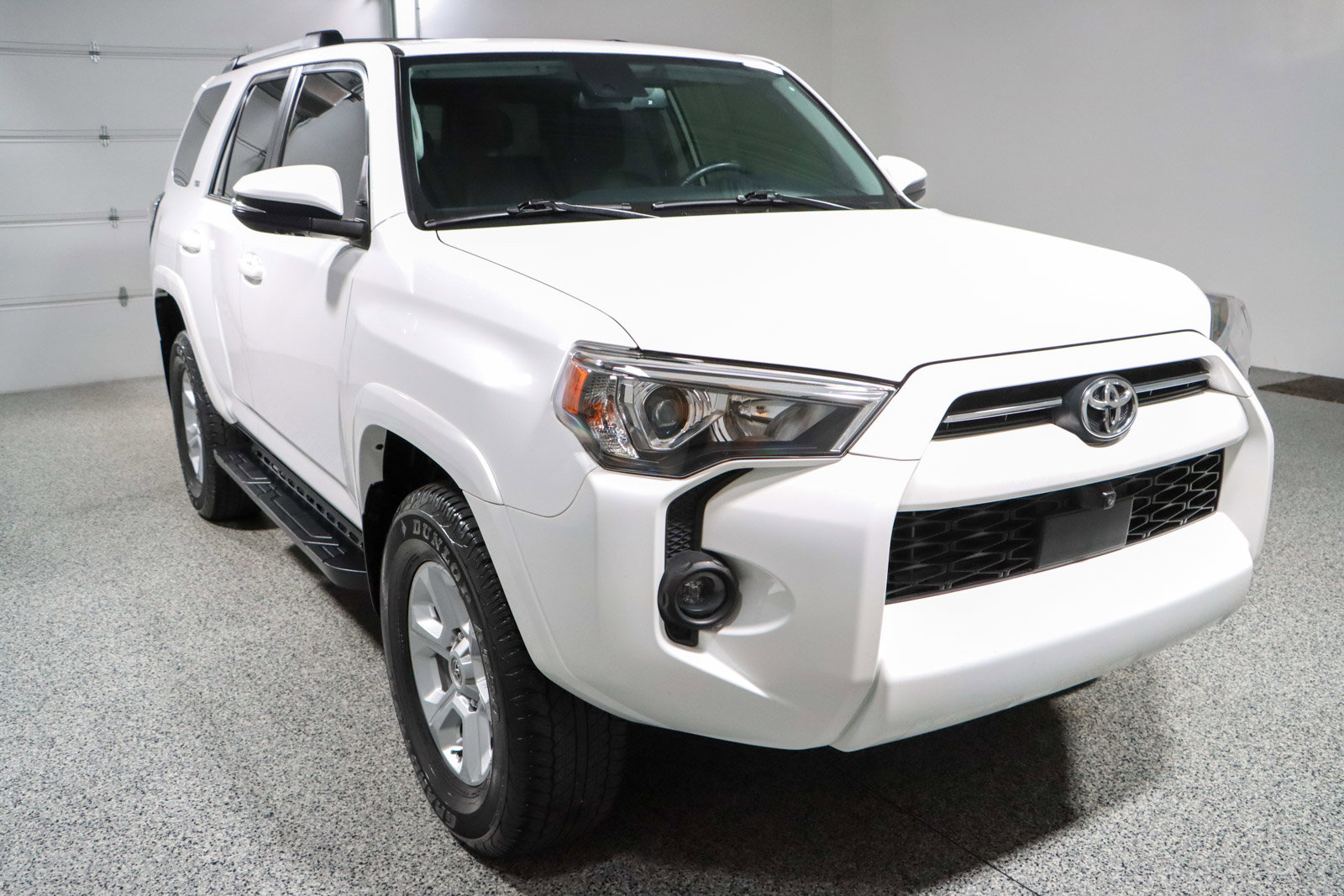 Used 2023 Toyota 4Runner SR5 Premium w/ Moonroof Package image 5