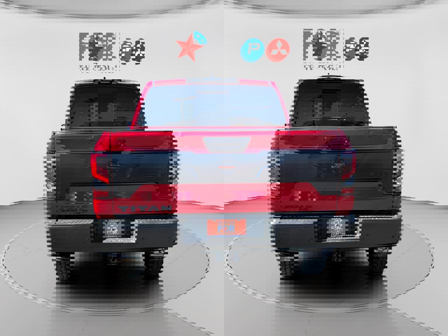 Used 2022 Nissan Titan PRO-4X w/ Pro-4x Convenience Package image 29