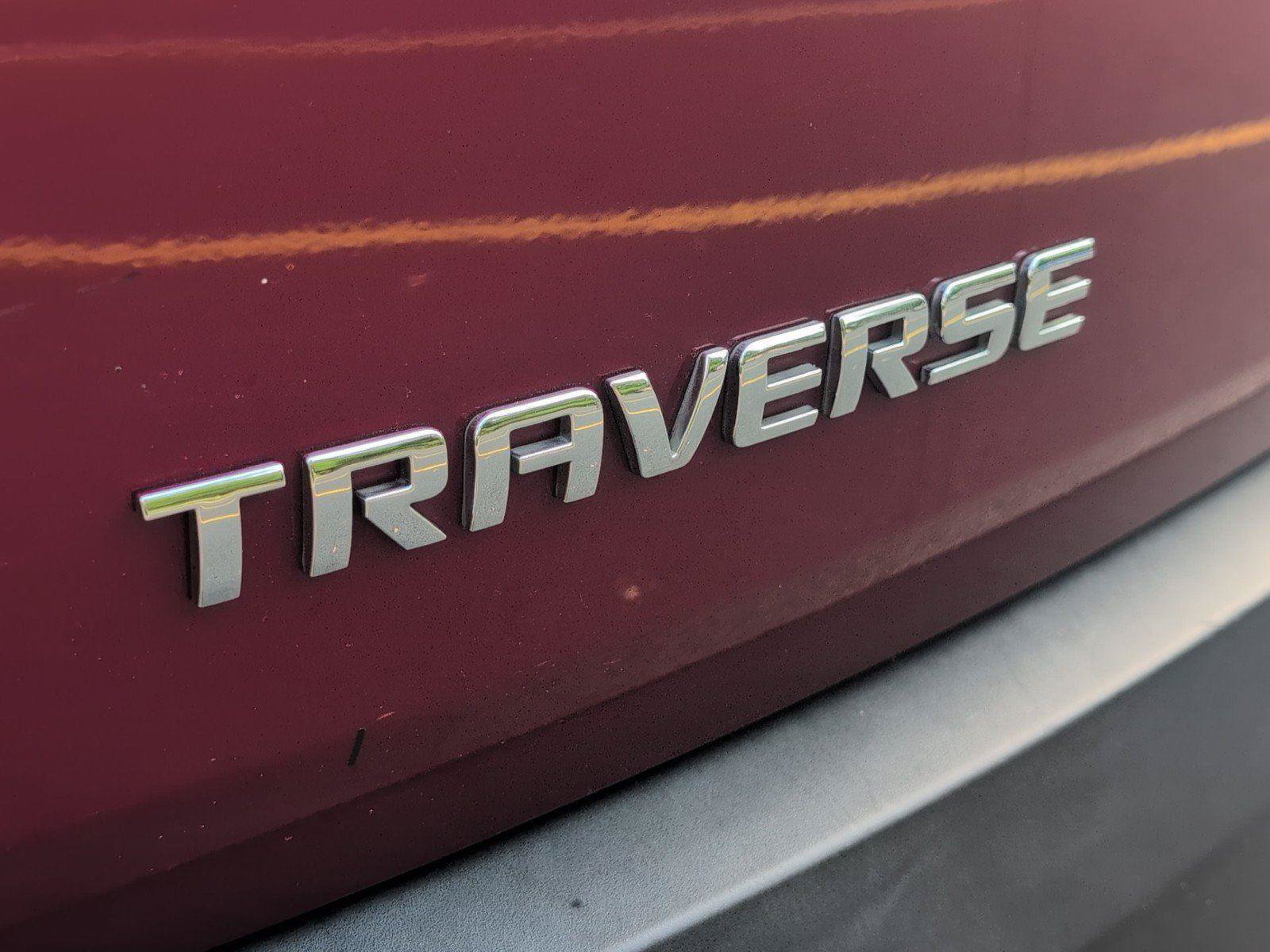Used 2019 Chevrolet Traverse RS FWD image 10