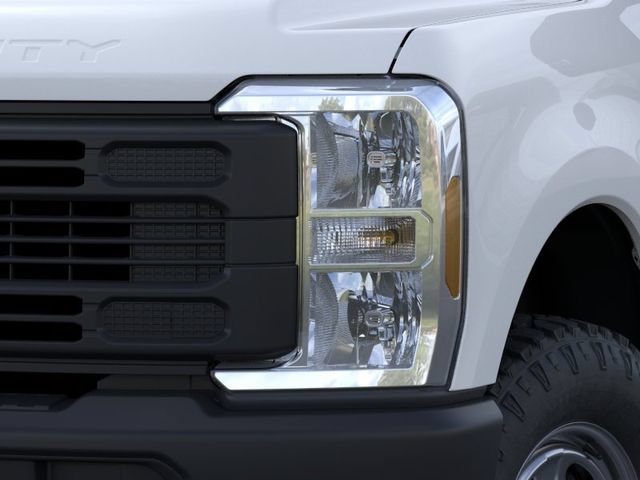New 2026 Ford F250 XL w/ XL Off-Road Package AWD/4WD image 19