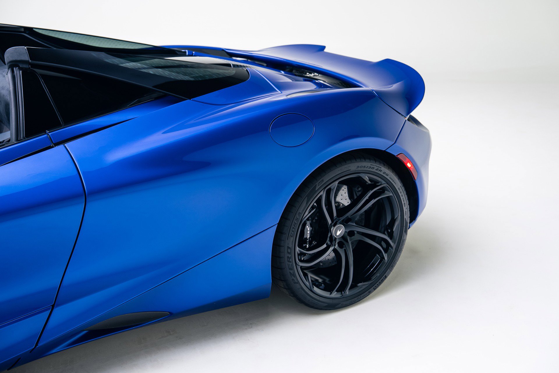 Used 2024 McLaren 750S Spider image 19