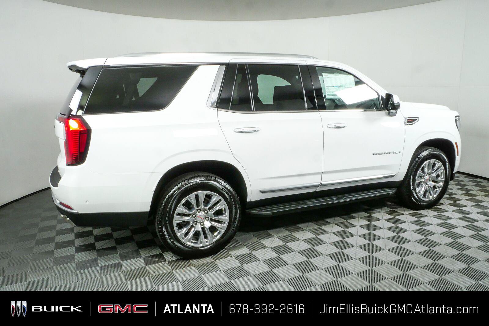 New 2026 GMC Yukon Denali w/ Advanced Technology Package AWD/4WD image 2