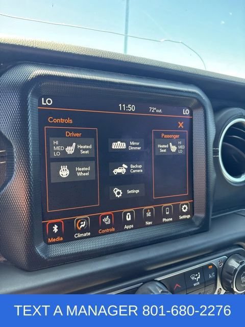 Used 2023 Jeep Wrangler Unlimited Sahara w/ Cold Weather Group AWD/4WD image 18