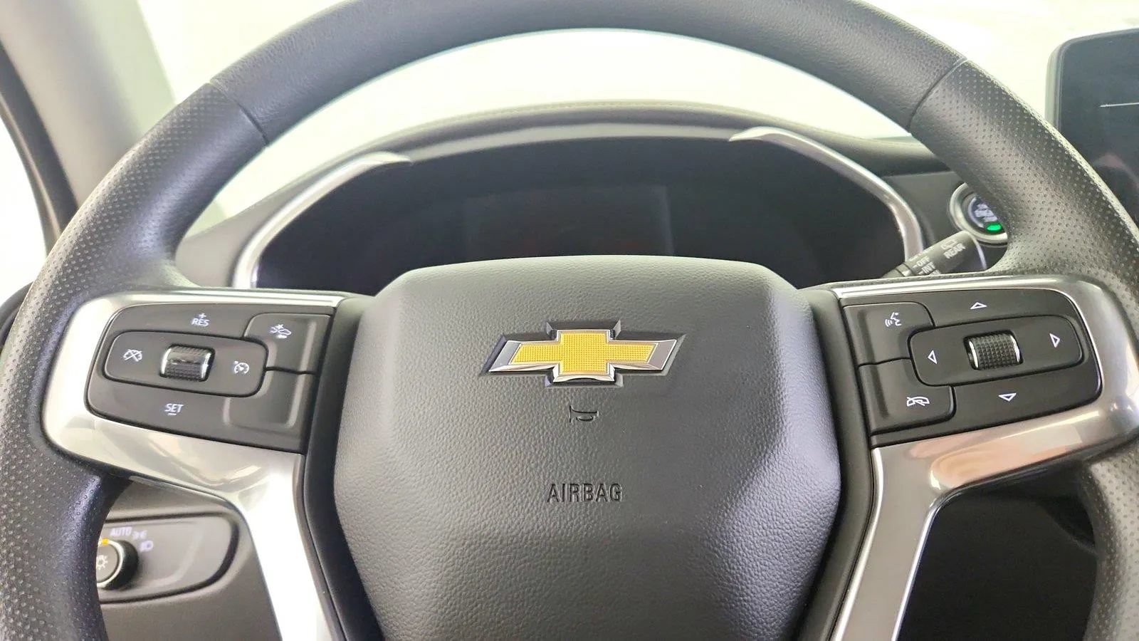Used 2023 Chevrolet Blazer LT w/ Convenience Package FWD image 24