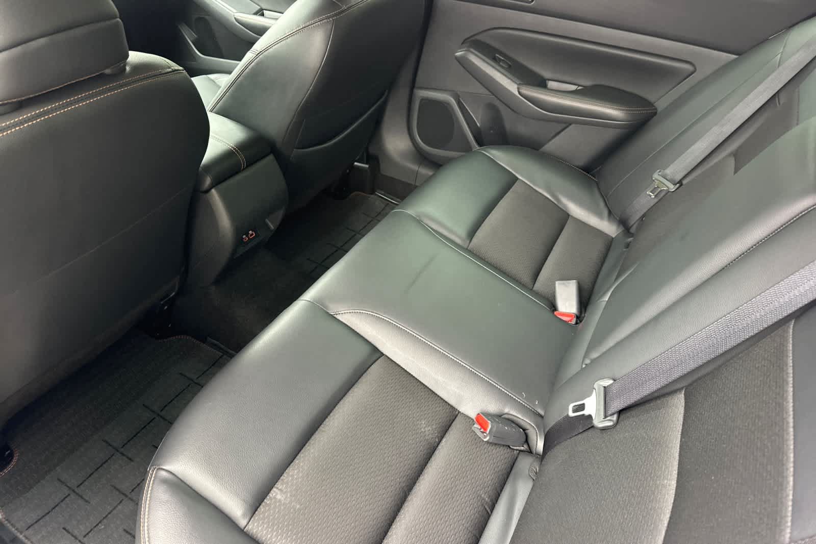 Used 2022 Nissan Altima 2.0 SR FWD image 4
