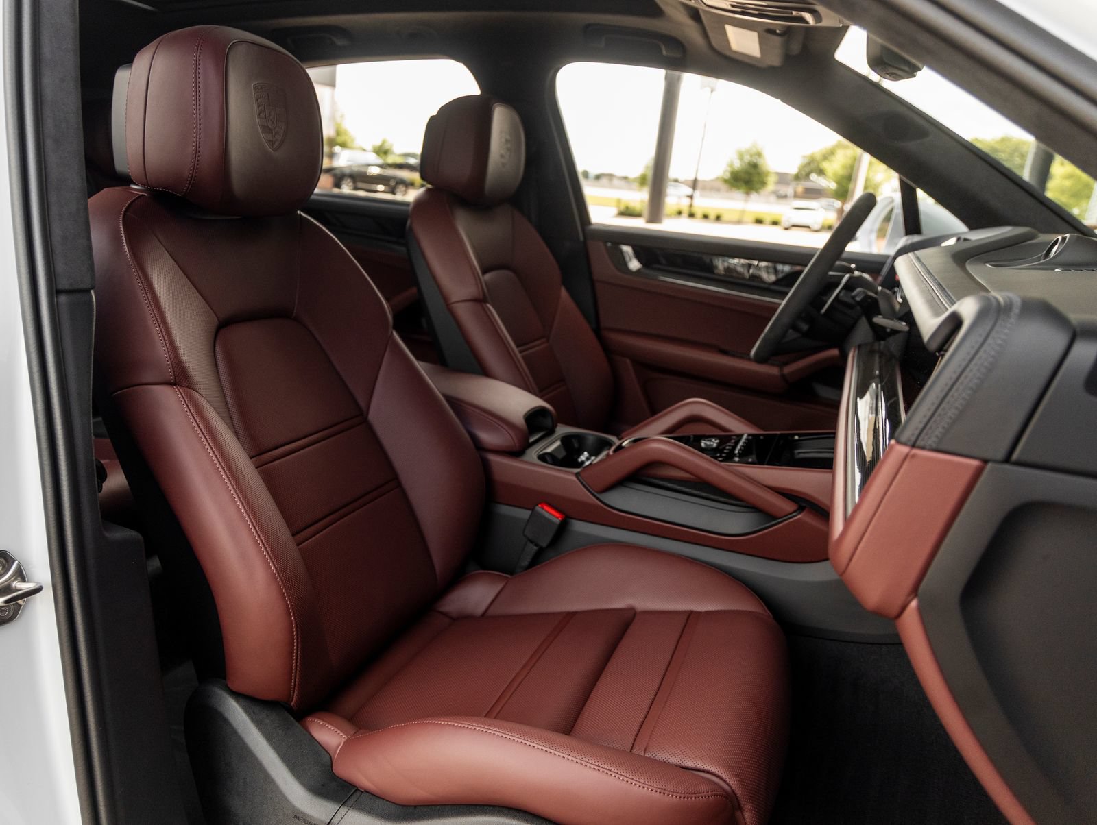 New 2026 Porsche Cayenne GTS AWD/4WD image 48