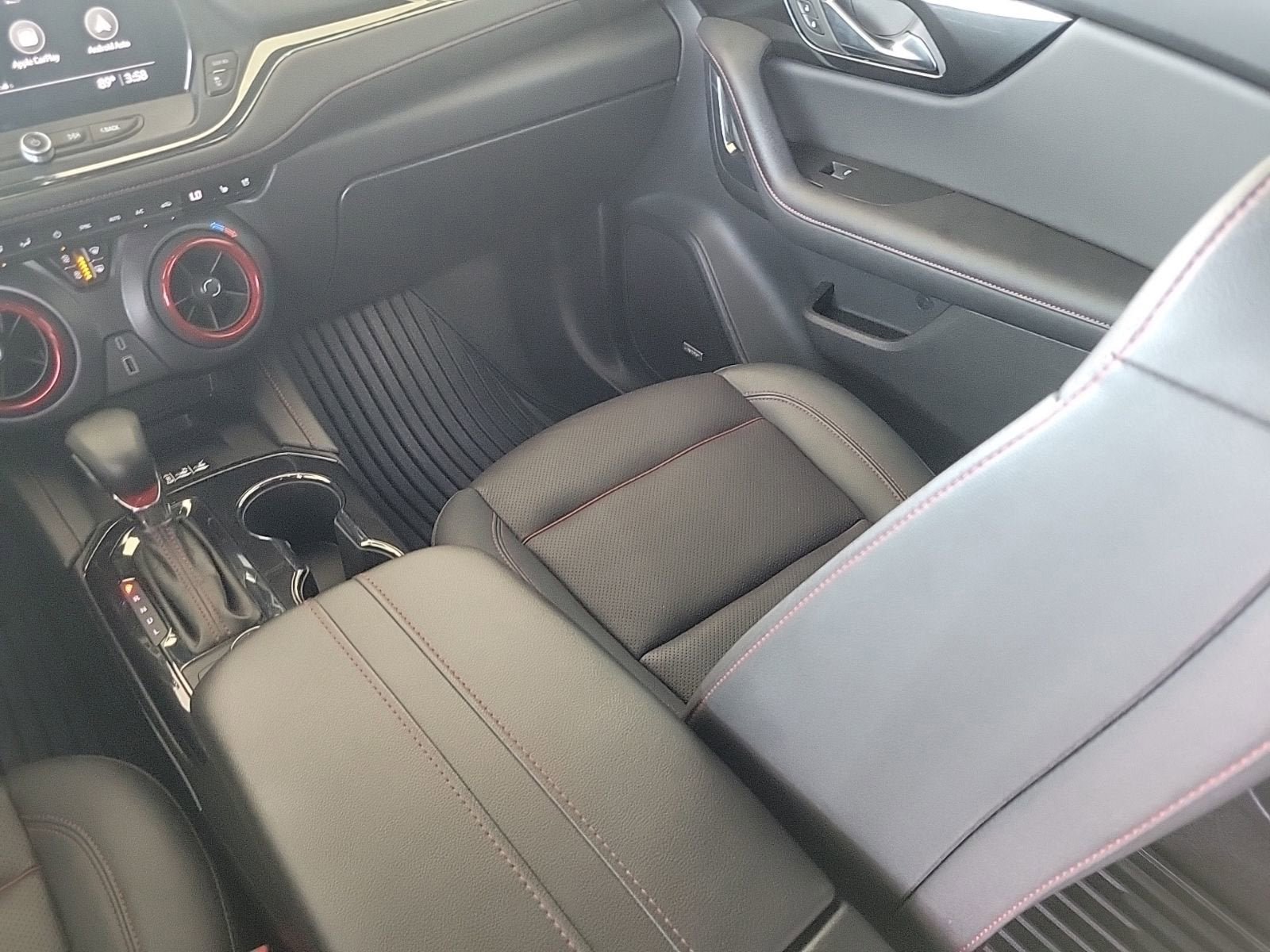 Used 2024 Chevrolet Blazer RS w/ Driver Confidence II Package image 17