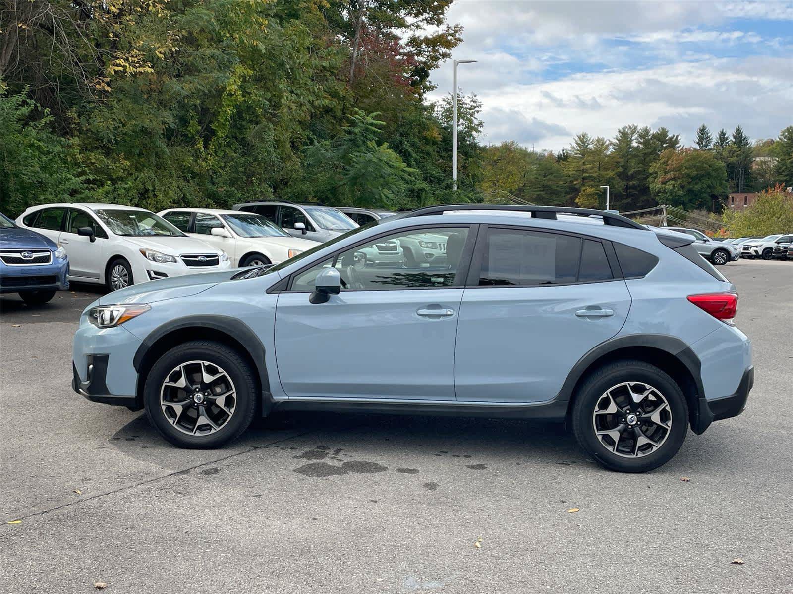 Used 2018 Subaru Crosstrek 2.0i Premium AWD/4WD image 2