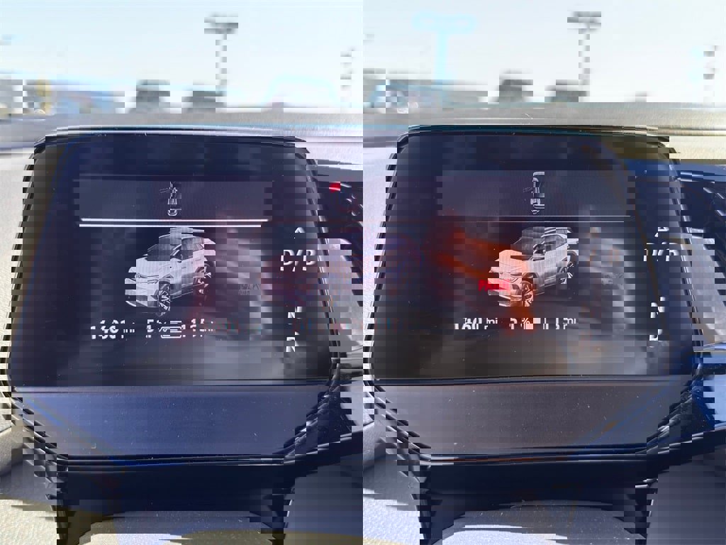 Used 2022 Volkswagen ID.4 Pro S image 15