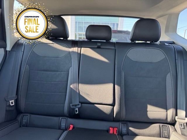 New 2024 Volkswagen Taos SE image 21