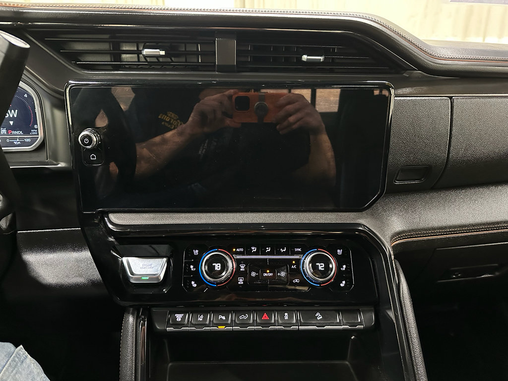 Used 2024 GMC Sierra 2500 AT4 w/ AT4 Premium Plus Package image 31