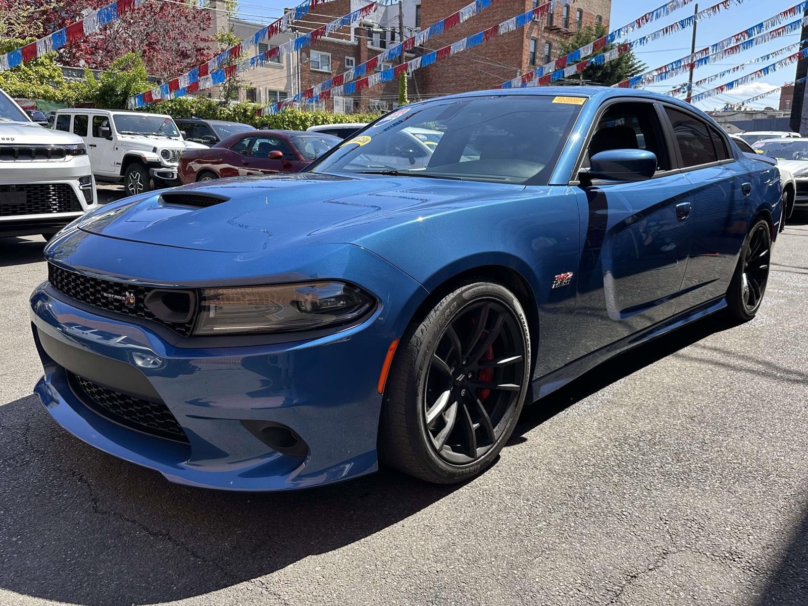 Used 2022 Dodge Charger Scat Pack w/ Dynamics Package RWD image 7