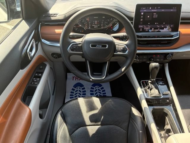 Used 2023 Jeep Compass Limited AWD/4WD image 33
