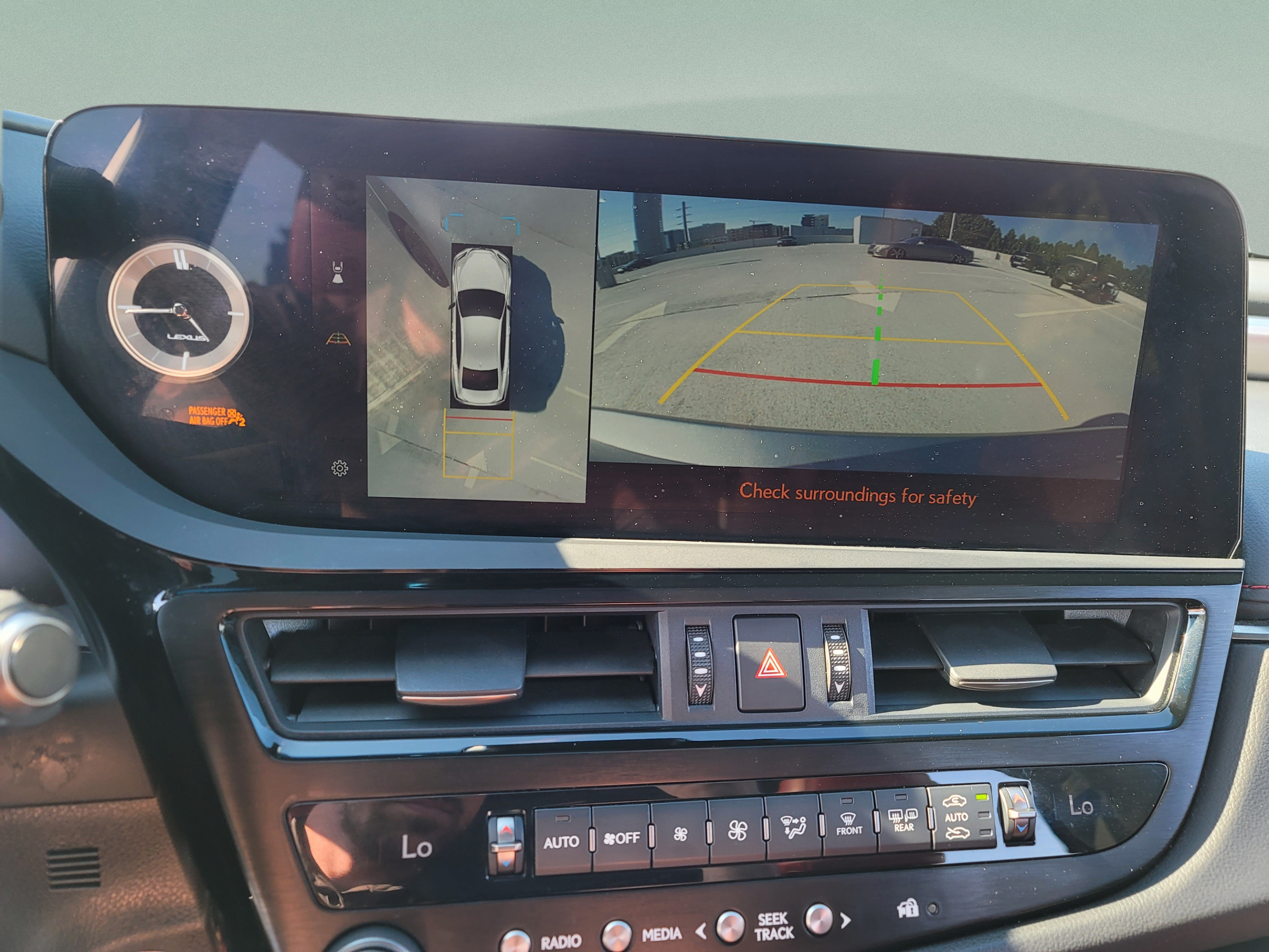 Certified 2025 Lexus ES 350 F Sport w/ Accessory Package (Z2) FWD image 17