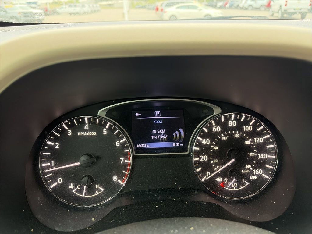 Used 2017 Nissan Pathfinder SV w/ SV Cold Weather Package image 7