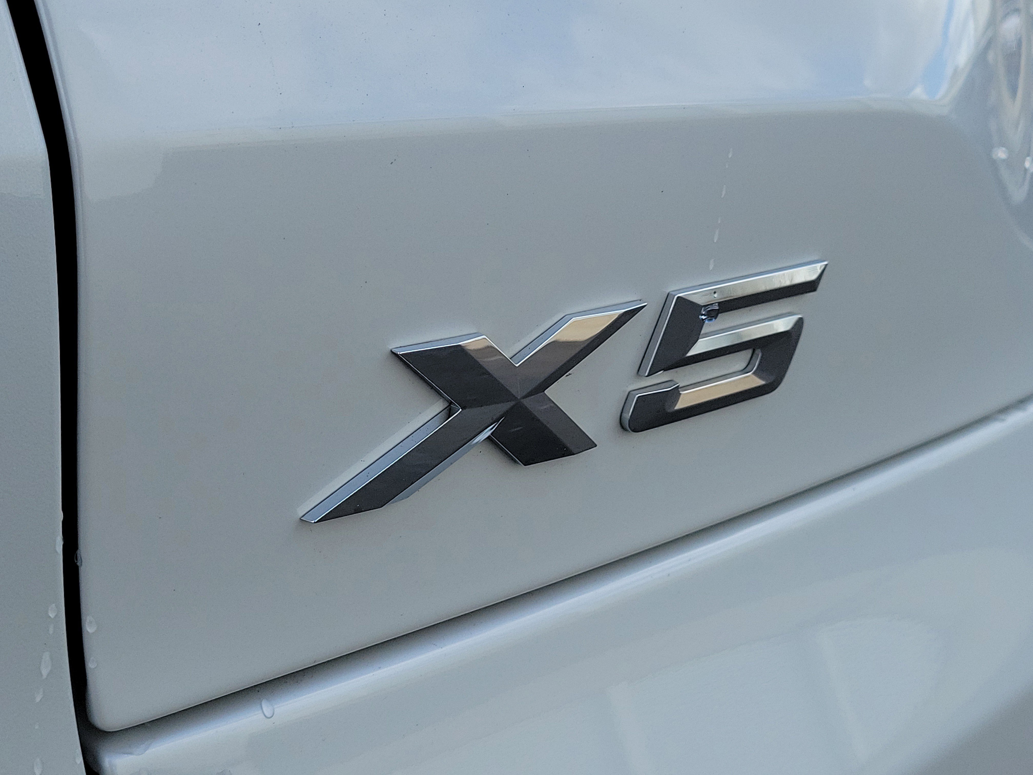 Used 2026 BMW X5 sDrive40i image 5