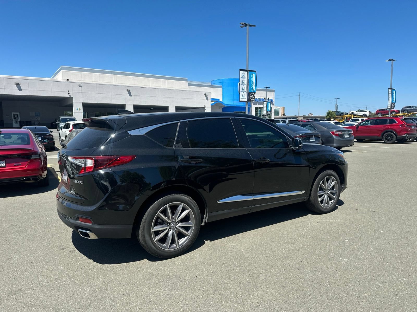 Used 2022 Acura RDX FWD w/ Technology Package image 3