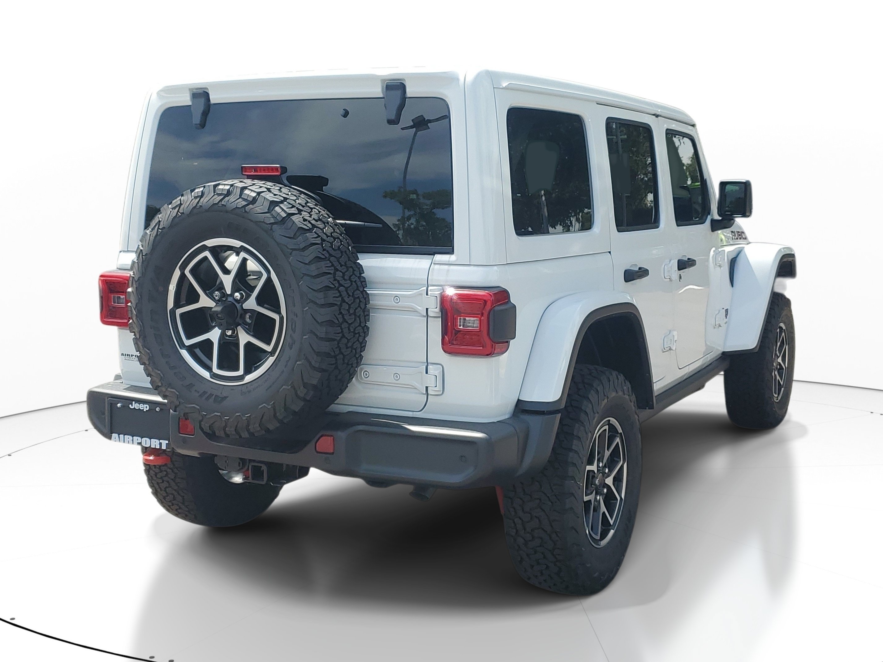 New 2026 Jeep Wrangler Unlimited Rubicon w/ Safety Group AWD/4WD image 5