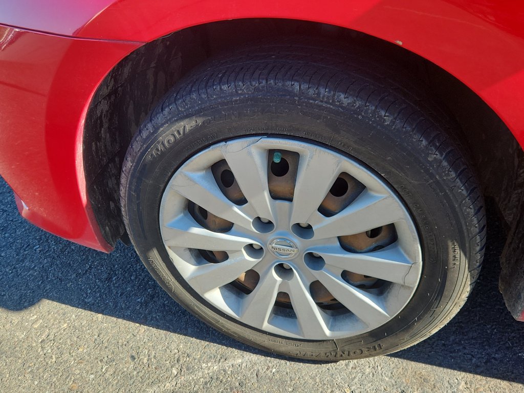 Used 2017 Nissan Sentra SV FWD image 17