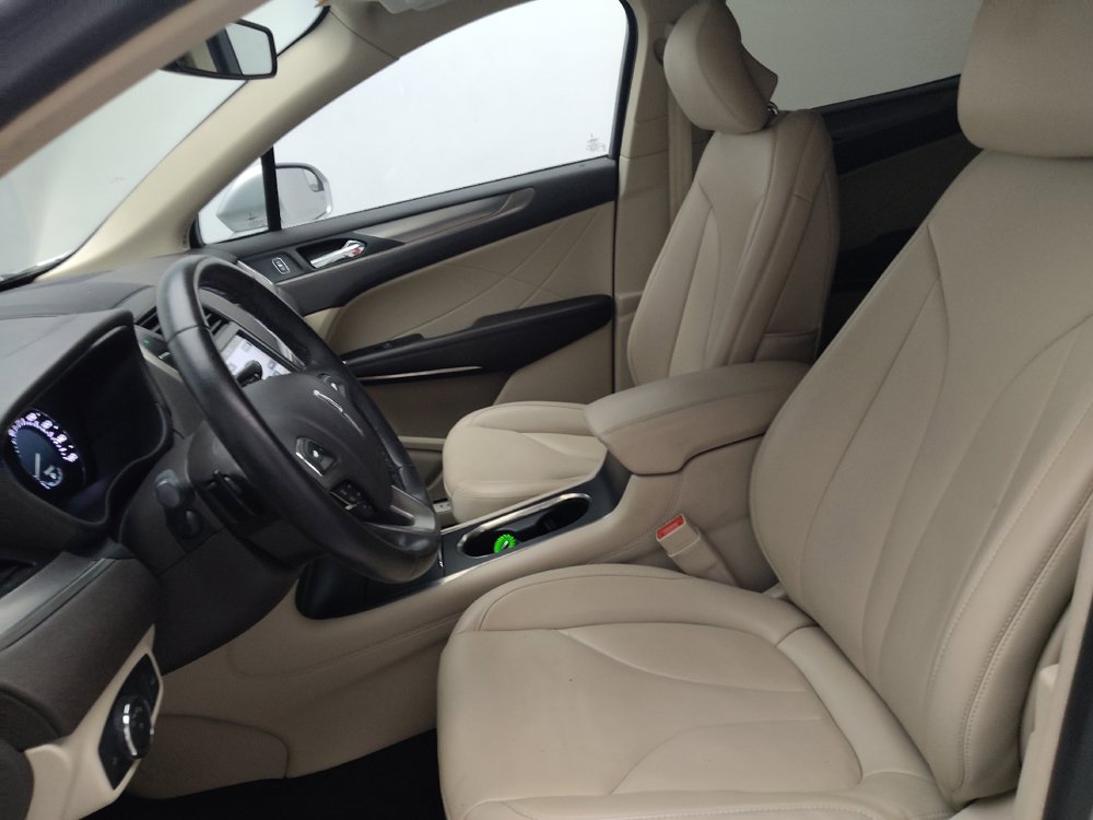 Used 2017 Lincoln MKC Premiere FWD image 17